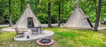 Teepee - Experience something truly unique: A teepee with a door!