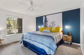 3 quartos, berço de viagem, Wi-Fi de cortesia, roupa de cama
