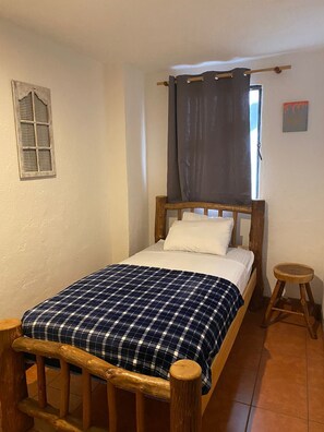 Enkeltværelse | Individuelt design, gratis Wi-Fi, sengetøj