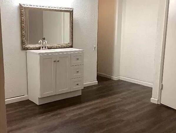 Interior - Weekend Getaway (Dallas)