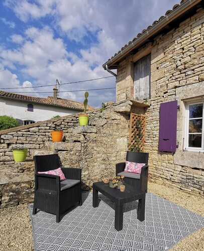 Les Gîtes de La Roche Élie-chez Théophile