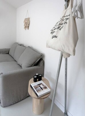 Interior - PYLA: Nice creative studio 200 m from the beach (La Teste-de-Buch)