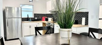 Renovated home & private suite