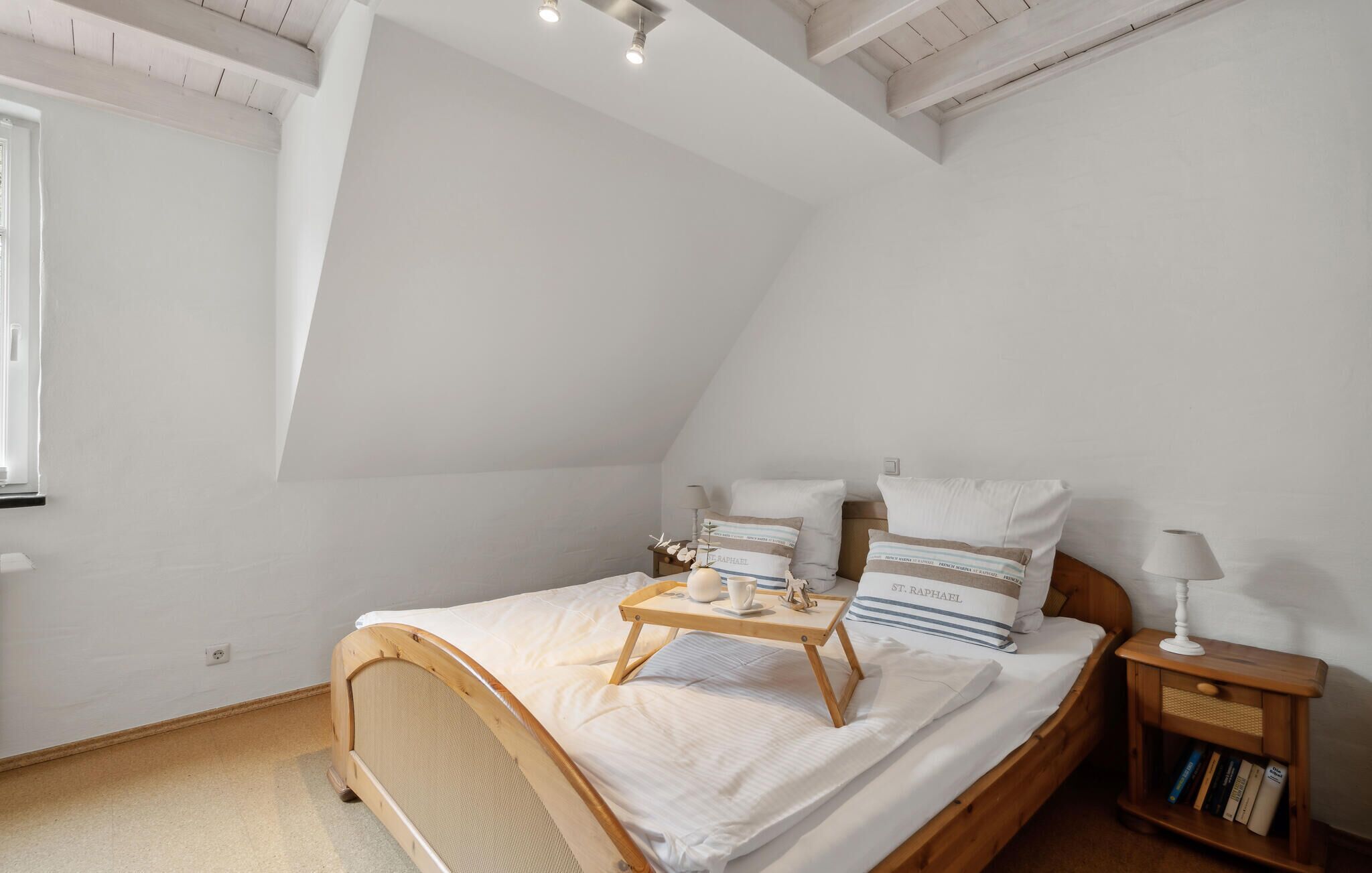 2 Schlafzimmer, Reisekinderbett, kostenloses WLAN