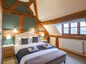 3 habitaciones, wifi gratis y ropa de cama 