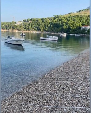 Liegestühle, Strandtücher