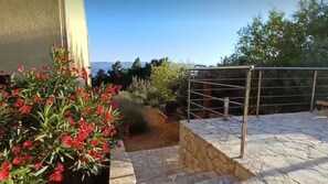 Property grounds -  The olive trees haus with spectacular landscapes,sea and mountains views. (Stanici)