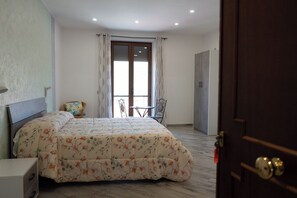 Chambre Quadruple Familiale, vue vallée