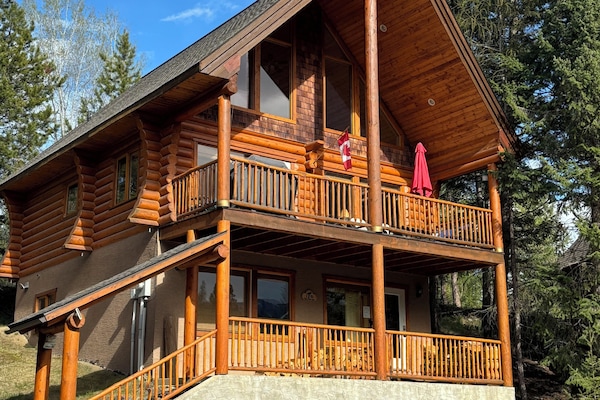 Front View Of Cabin