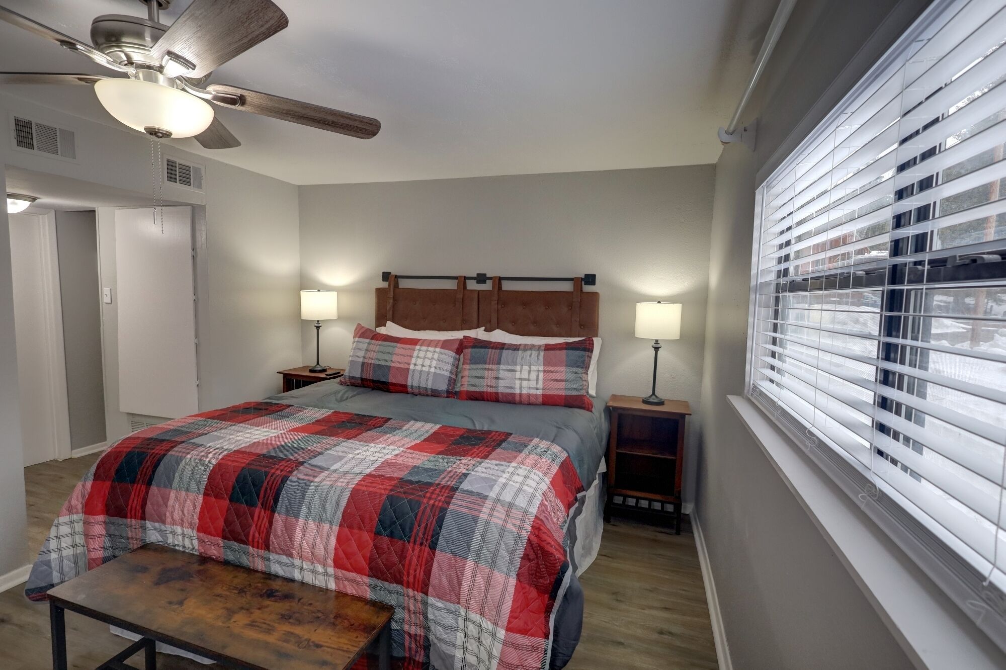 4 bedrooms, free WiFi, bed sheets