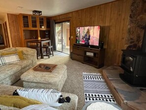 スマートテレビ、書庫