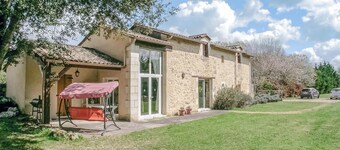 4 bedroom gorgeous home in Montpeyroux