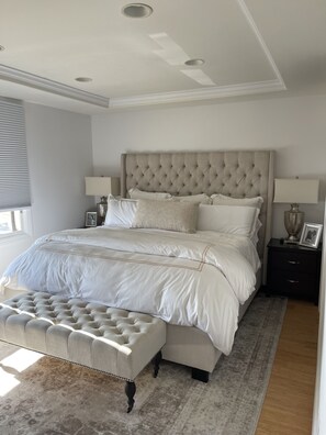 7 bedrooms, desk, iron/ironing board, WiFi