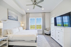 2 bedrooms, in-room safe, iron/ironing board, free WiFi - Lush Preserve + Gulf Views | Luxe 8-Guest Haven (Destin)