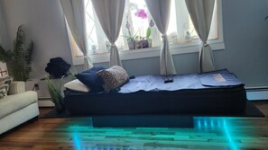 4 dormitorios, tabla de planchar con plancha, wifi gratis y ropa de cama