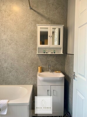 مجففات شعر، مناشف