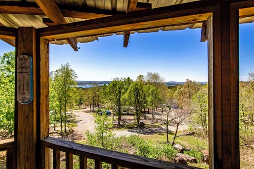 Blue Clouds Resort Lodge