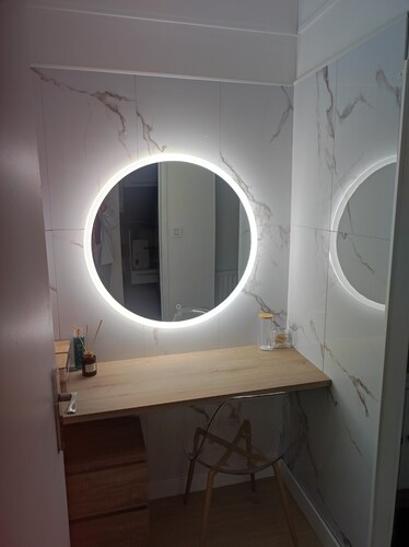 grand appartement independant dans pavillon