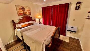 1 bedroom, iron/ironing board, free WiFi, bed sheets