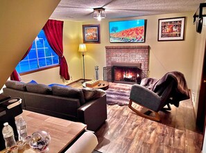 Smart TV, fireplace, DVD player