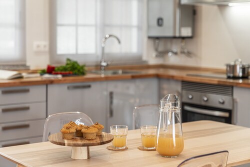 Im Zentrum, mit Balkon - Santa Cruz I