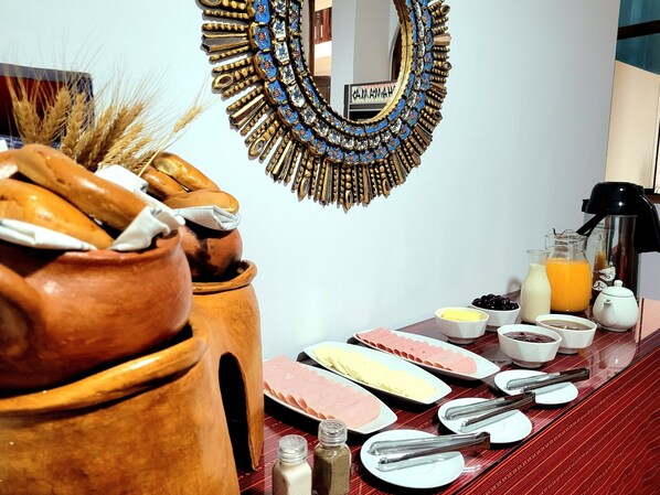 Dagelijks ontbijtbuffet inbegrepen