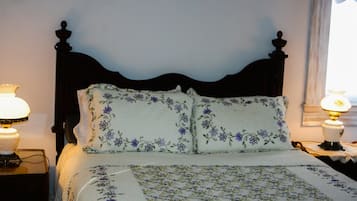 1 habitación, escritorio, tabla de planchar con plancha y wifi gratis