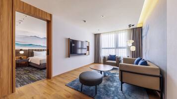 Ropa de cama hipoalergénica y minibar