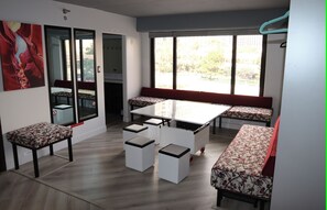 Interior - LVStripHouseJC406 Condo Sleeps 6 (Las Vegas)