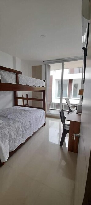 3 bedrooms, free WiFi