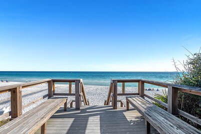 "Beach DNA" at The Legacy in Seagrove Beach | My Beach Getaways