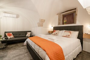 1 bedroom, iron/ironing board, WiFi