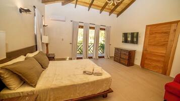 4 bedrooms, WiFi, bed sheets