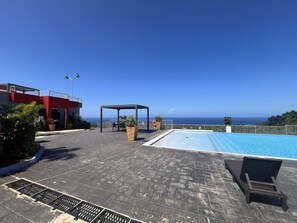 Pool - Luxury 3 bedroom villa with private pool and community pool with other amenities (Ocho Rios)