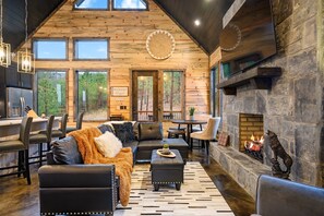 スマートテレビ、暖炉