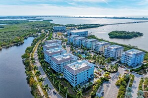 Exterior - New Listing - Exquisite getaway in Harbour Isle Margaritaville. Pet friendly. (Bradenton)