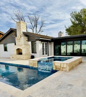 Piscine extérieure, piscine chauffée