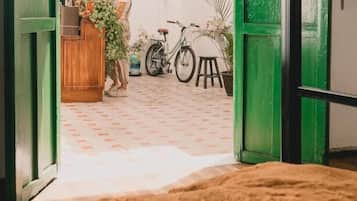 Basic Shared Dormitory | Free WiFi, bed sheets