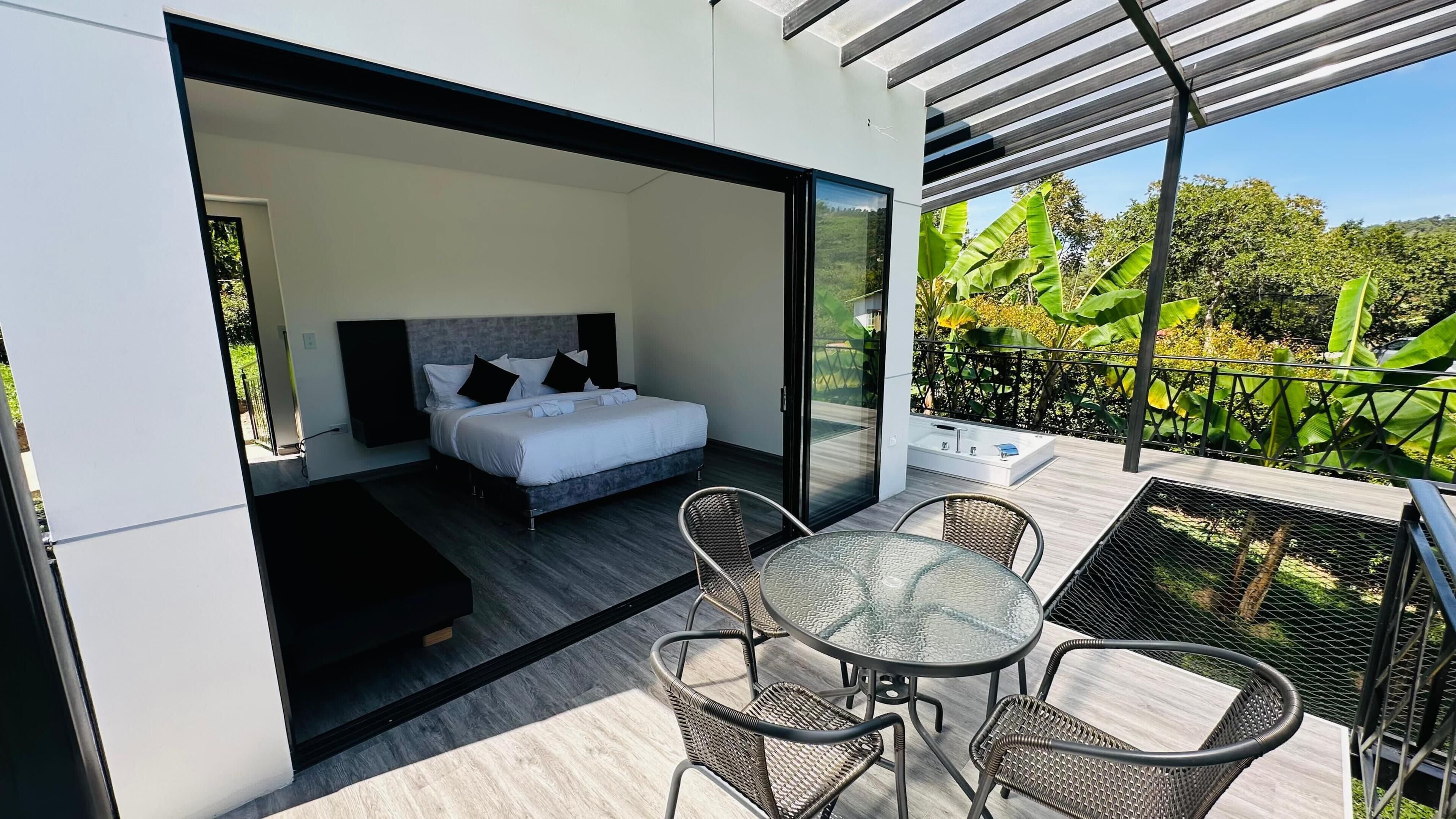 Luxury Cabin, 1 Bedroom | 1 bedroom, premium bedding, down comforters, free WiFi