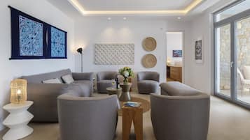 Luxury Villa | Living area