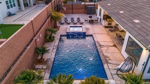 SH 4301 | Private Pool, Hot Tub, Bball Court, Exercise Room, Near Sand Hollow Reservoir!