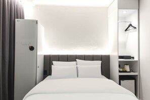 Habitación Deluxe | 1 dormitorio, ropa de cama hipoalergénica, colchones viscoelásticos