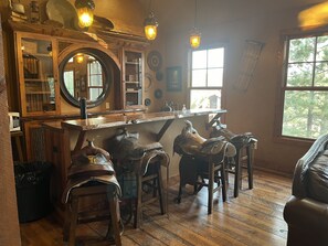 4 Schlafzimmer, Bügeleisen/Bügelbrett, kostenloses WLAN, Bettwäsche