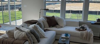 Cozy home w/ amazing sunsets minutes to DE/MD Beaches: Come enjoy! 4 BR 3 BATH
