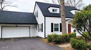 Exterior - Your home away from home (Rockford)