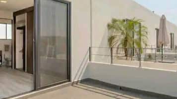 Maison Exclusive, 3 chambres, vue piscine | 3 chambres, coffres-forts dans les chambres, décoration personnalisée