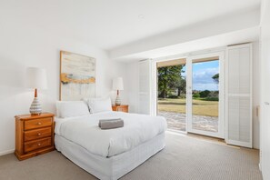 4 bedrooms, iron/ironing board, travel cot, WiFi