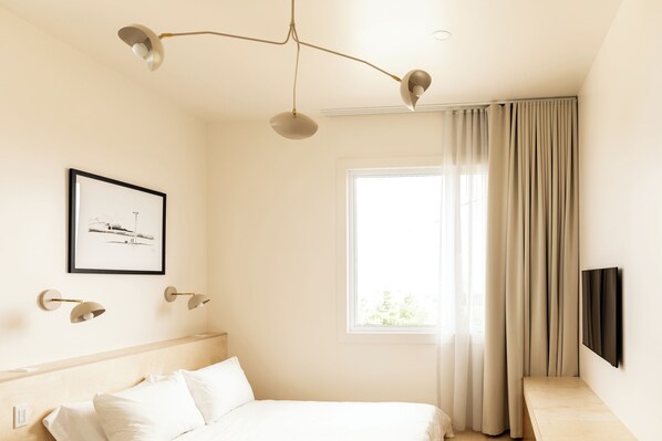 1 chambre, bureau, fer et planche à repasser, Wi-Fi gratuit