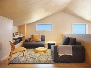 Smart-tv, boeken en een stereo