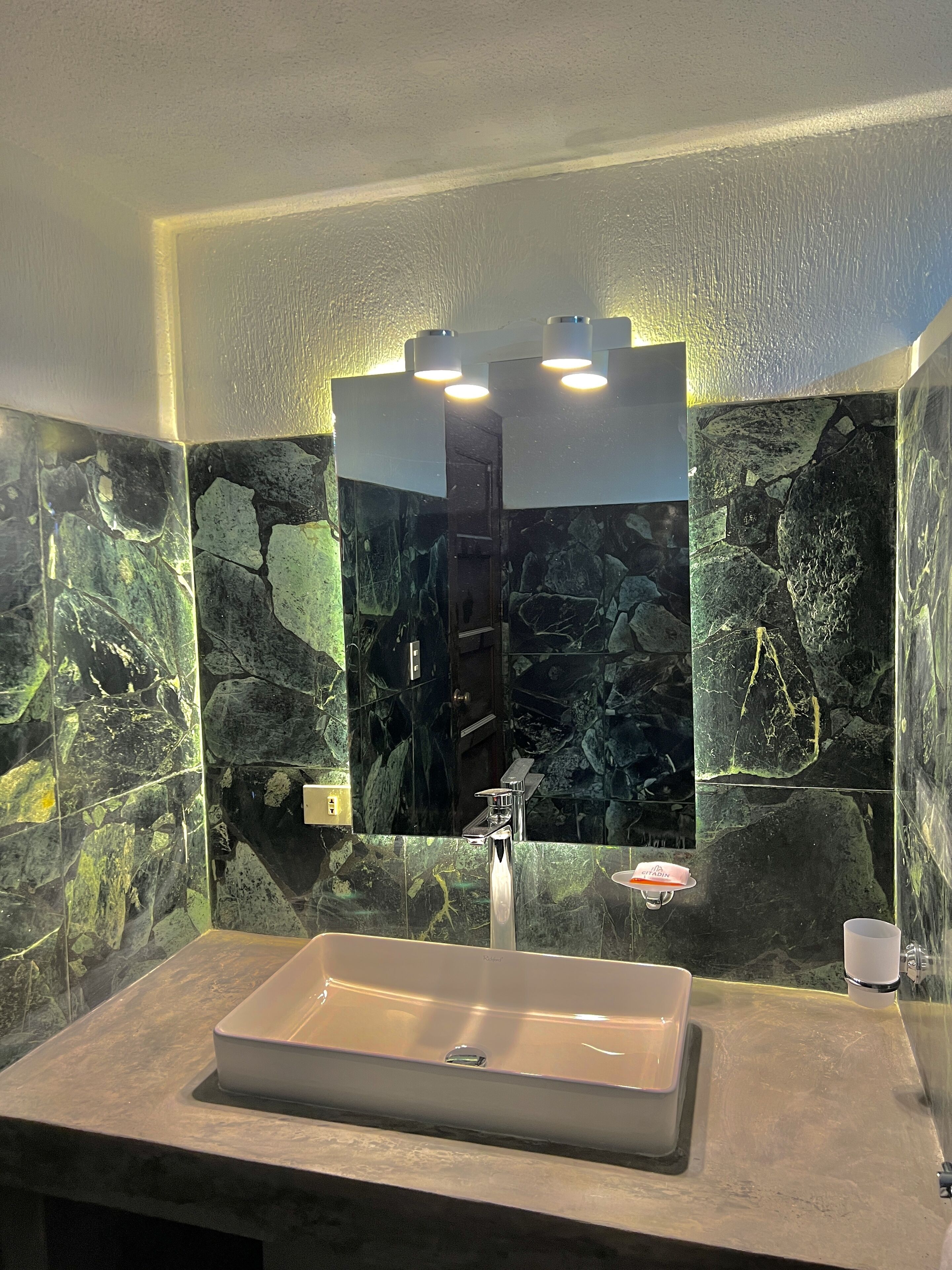 Foto - Hotel Citadin Z10